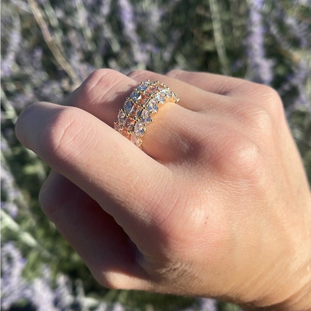 Beautiful Gold and Silver Women's Ring